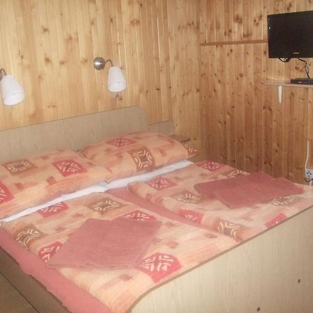 Penzion Kardinal Velke Uherce Екстериор снимка